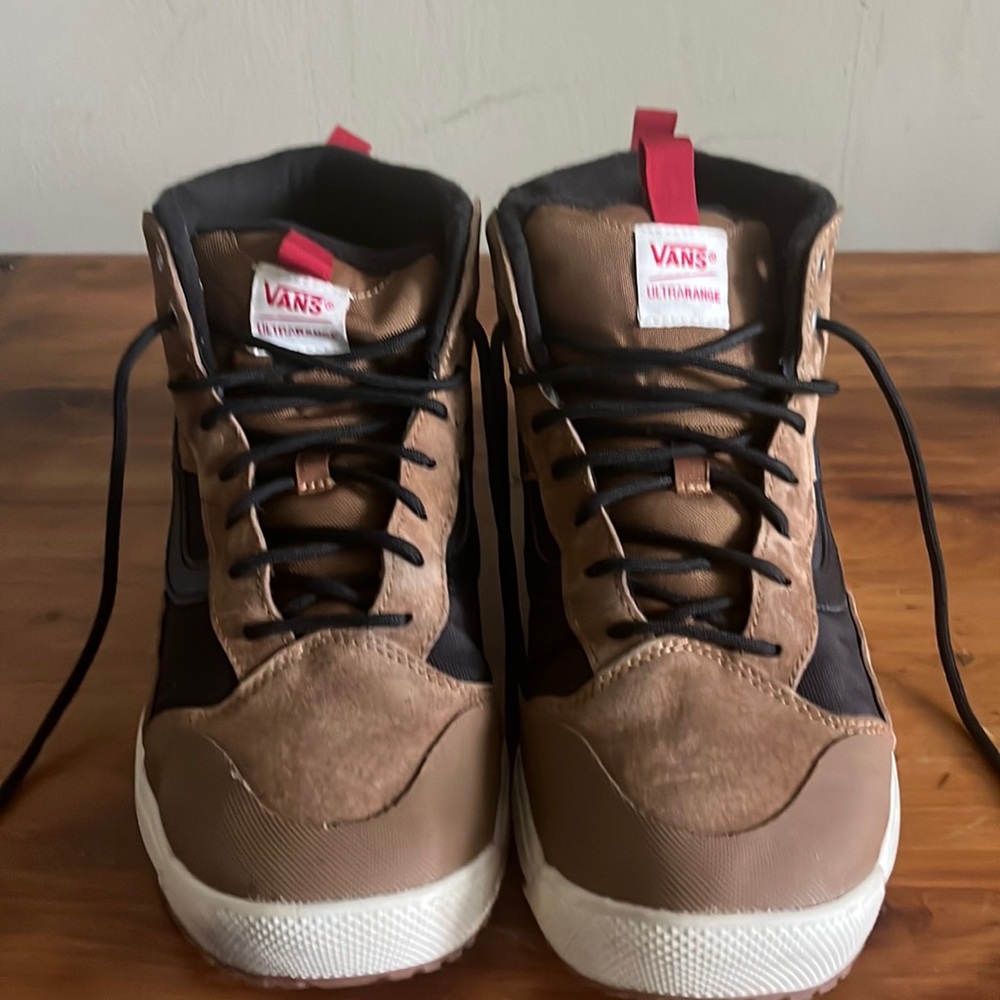 Vans Ultra Range